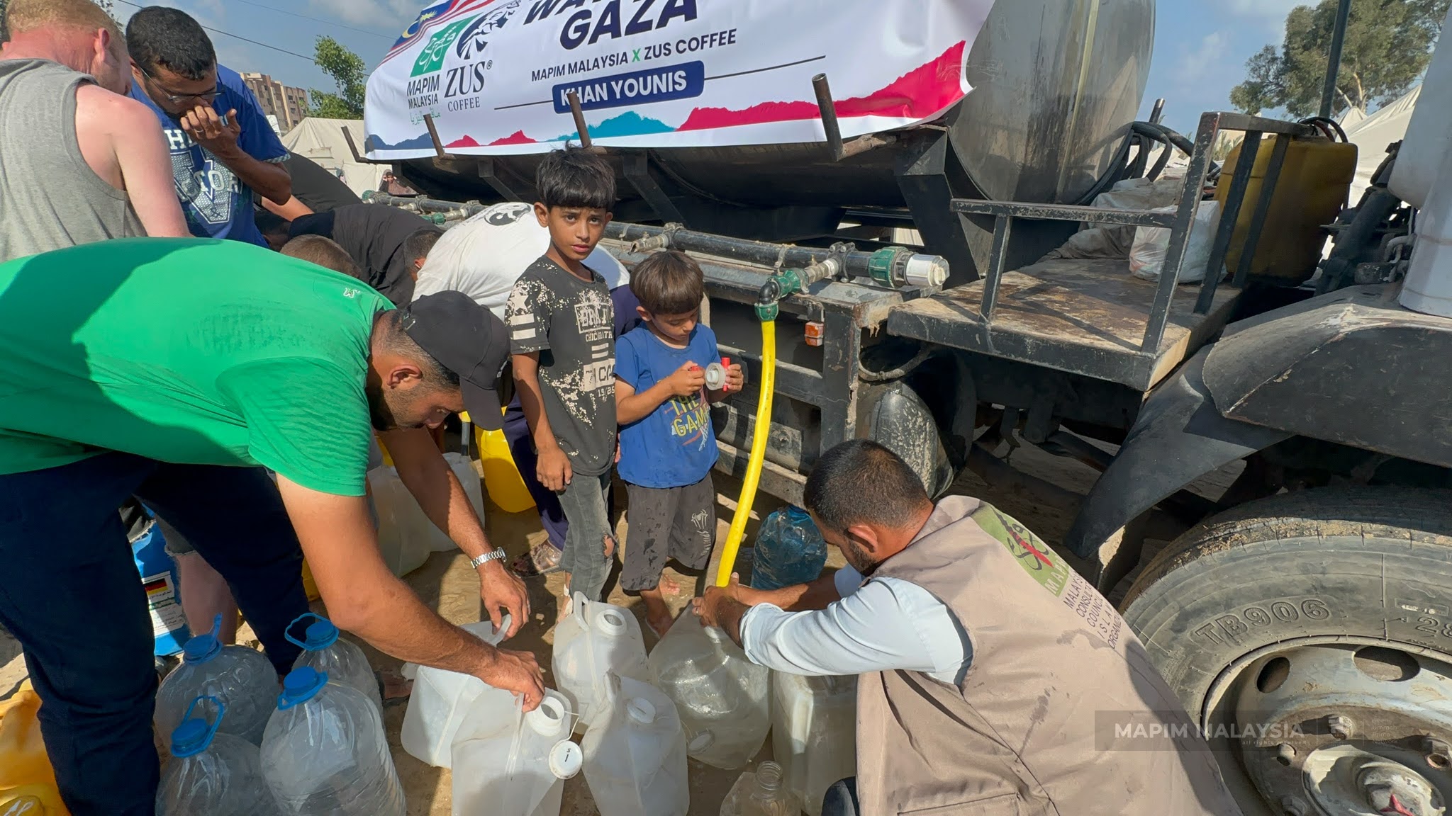 HUMANITARIAN AID & SUPPORT